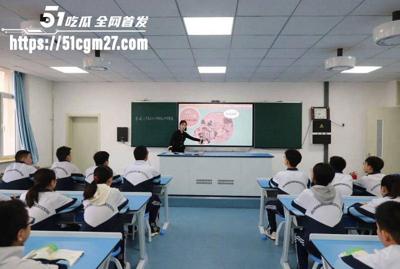 吉林师大附属中学副校长吴成学偷情视频017 吉林师大附属中学副校长吴成学偷情视频017