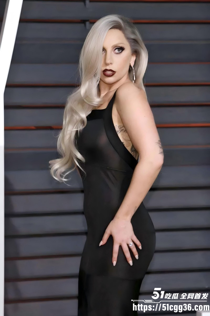 美恐第五季LadyGaga大尺度床戏合集02 美恐第五季LadyGaga大尺度床戏合集02