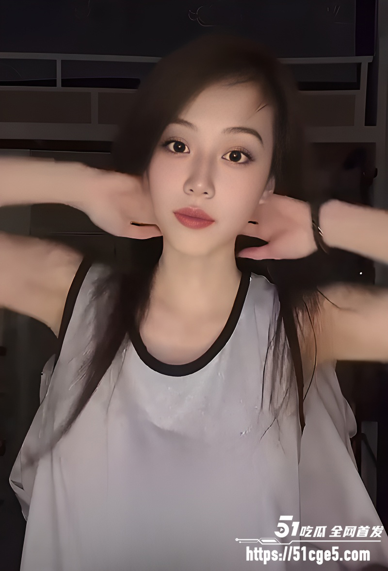 绝美网红主播真空走光合集 1 绝美网红主播真空走光合集 1