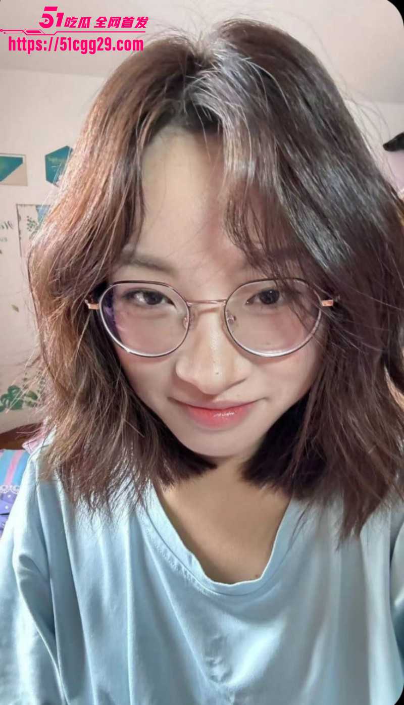 吉林学生妹张语桐不雅视频合集04 吉林学生妹张语桐不雅视频合集04