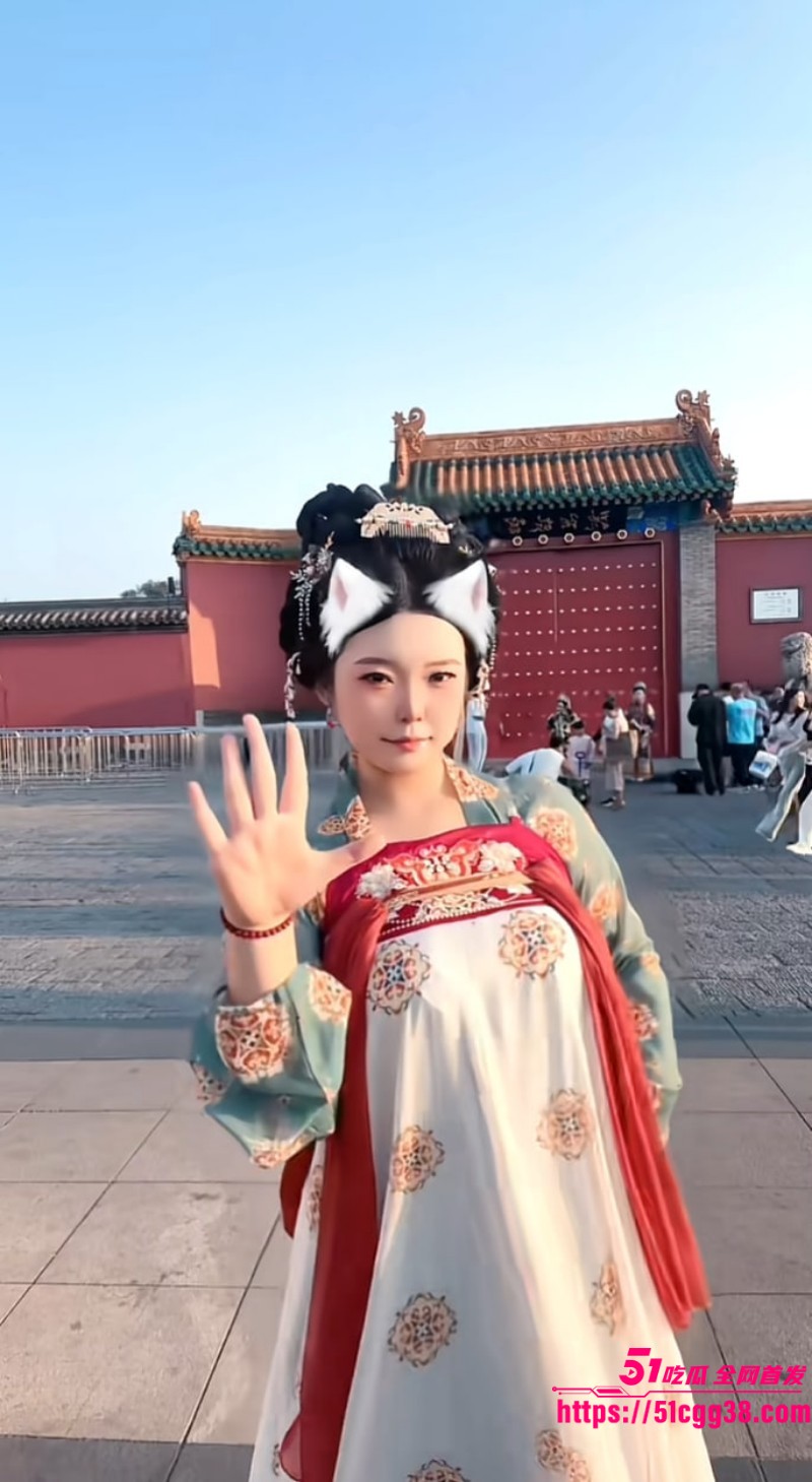 快手大奶网红 毕芯芯 裸舞自慰私拍 1 快手大奶网红 毕芯芯 裸舞自慰私拍 1