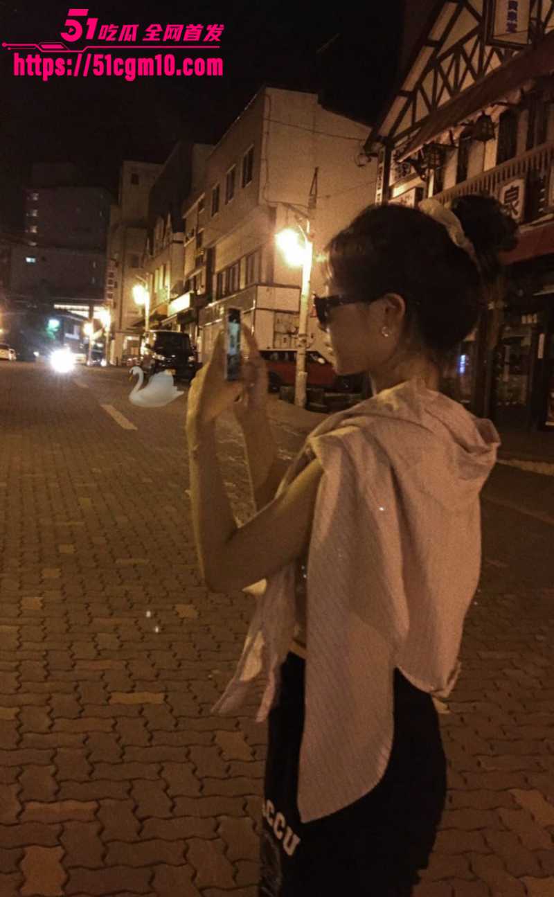 推特少御女菩萨 木本大鹅 大尺度福利合集 1 推特少御女菩萨 木本大鹅 大尺度福利合集 1