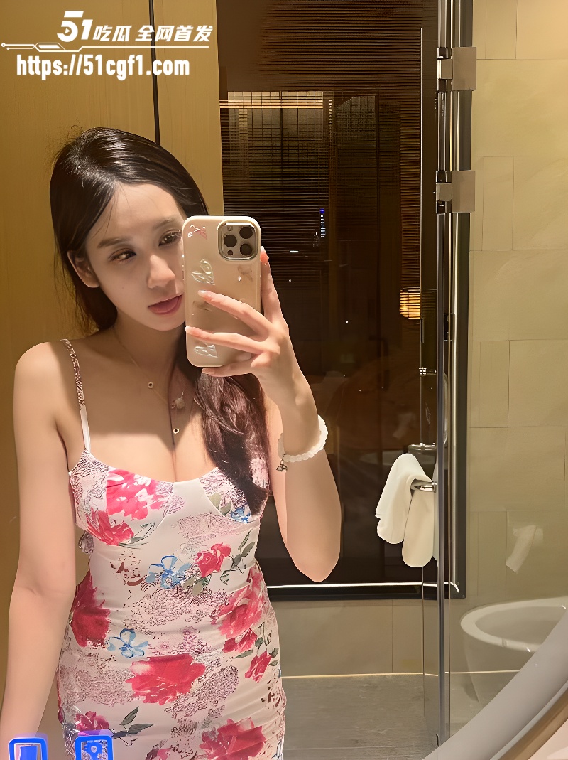 巨乳模特3 巨乳模特3
