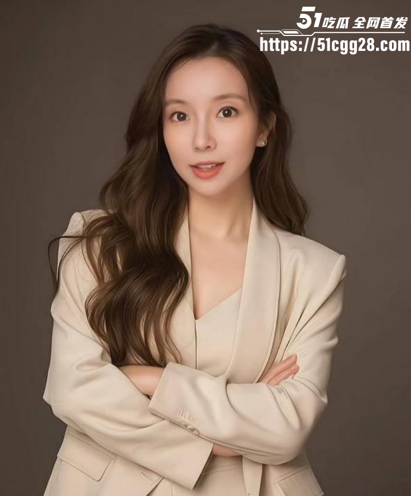 广发基金总经理杨冬被女分析师谭珺曝光011 广发基金总经理杨冬被女分析师谭珺曝光011