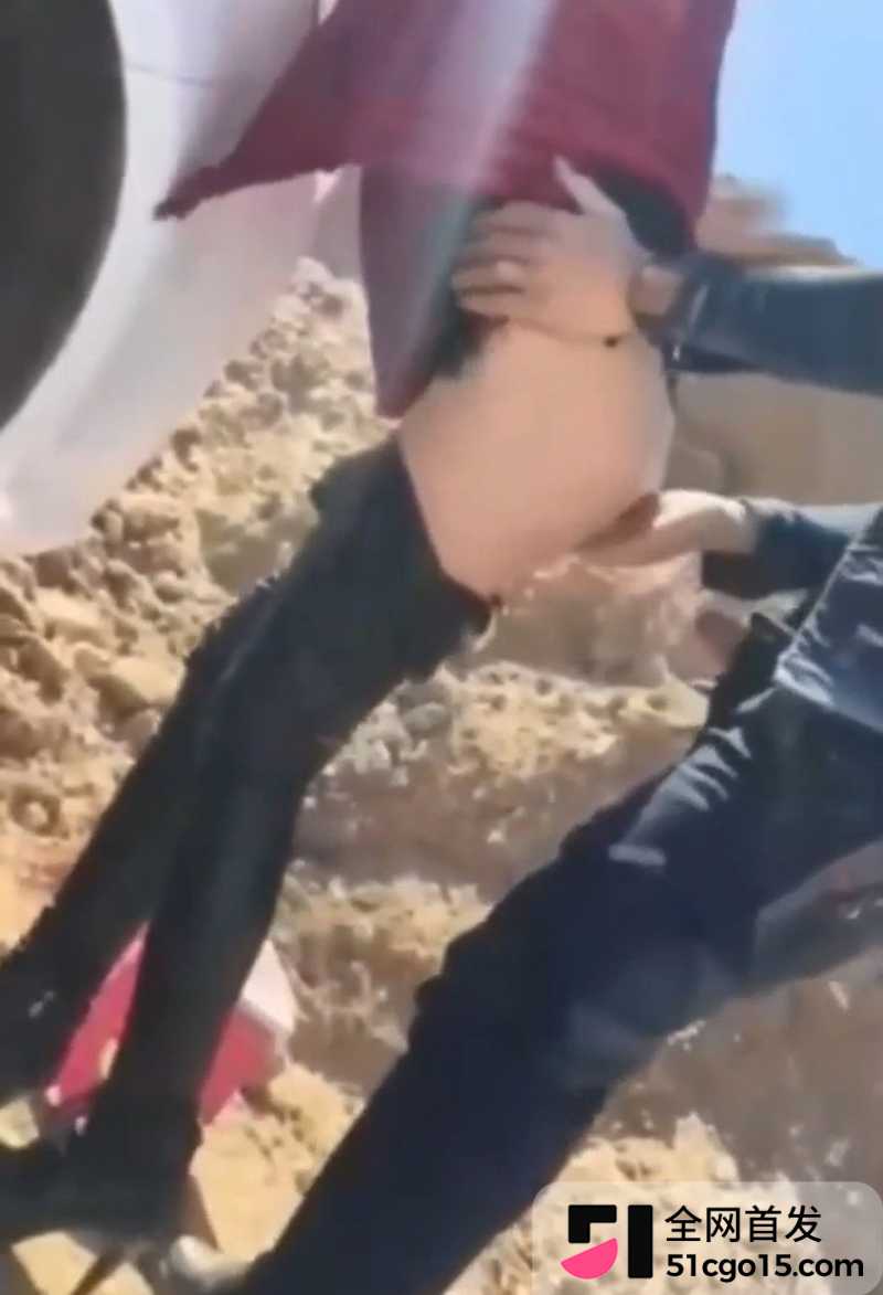 阿拉善英雄会一女单挑七男 6 拷贝 阿拉善英雄会一女单挑七男 6 拷贝