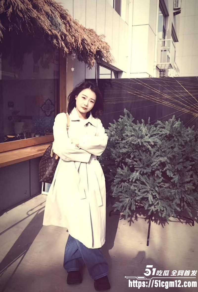 王泽宇脚踏多船出轨被女友PPT曝光02 王泽宇脚踏多船出轨被女友PPT曝光02