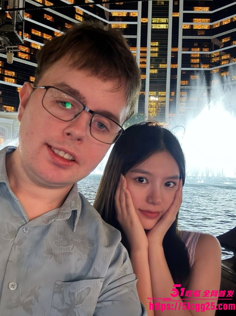 四川95后美女Ami疯狂倒贴英国穷男友Tom 4 四川95后美女Ami疯狂倒贴英国穷男友Tom 4