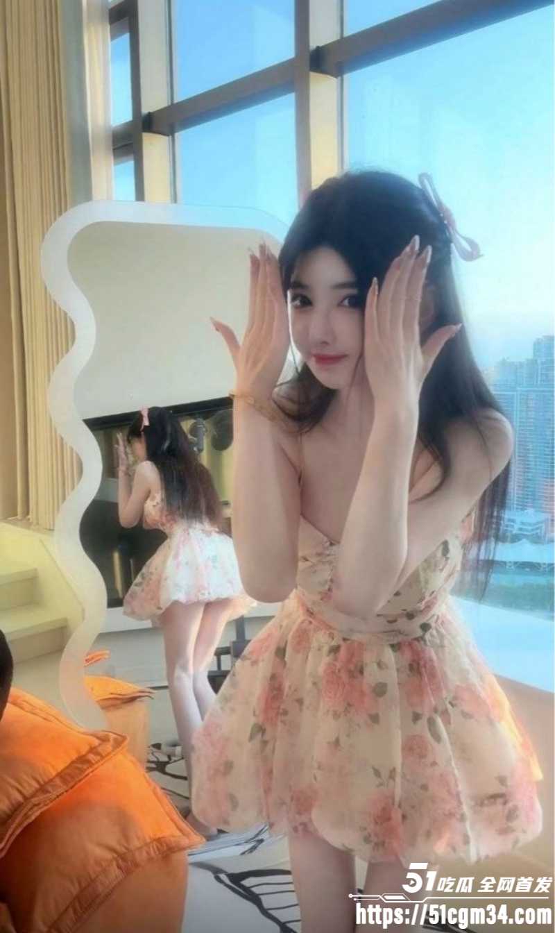 抖音小主播被金主爸爸包养调教1 抖音小主播被金主爸爸包养调教1