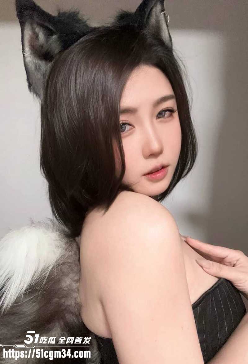 抖音网红JLEE被绿帽老公调教视频曝光4拷贝 抖音网红JLEE被绿帽老公调教视频曝光4拷贝