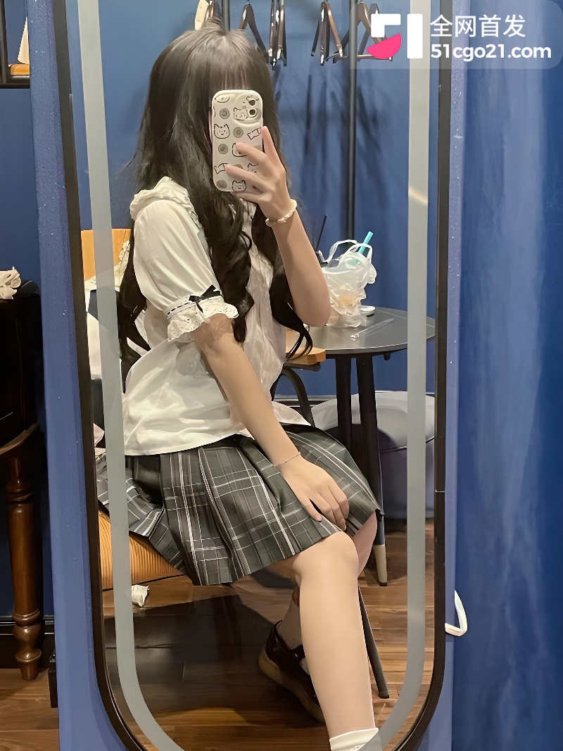东莞18岁学妹情侣自拍 1 东莞18岁学妹情侣自拍 1