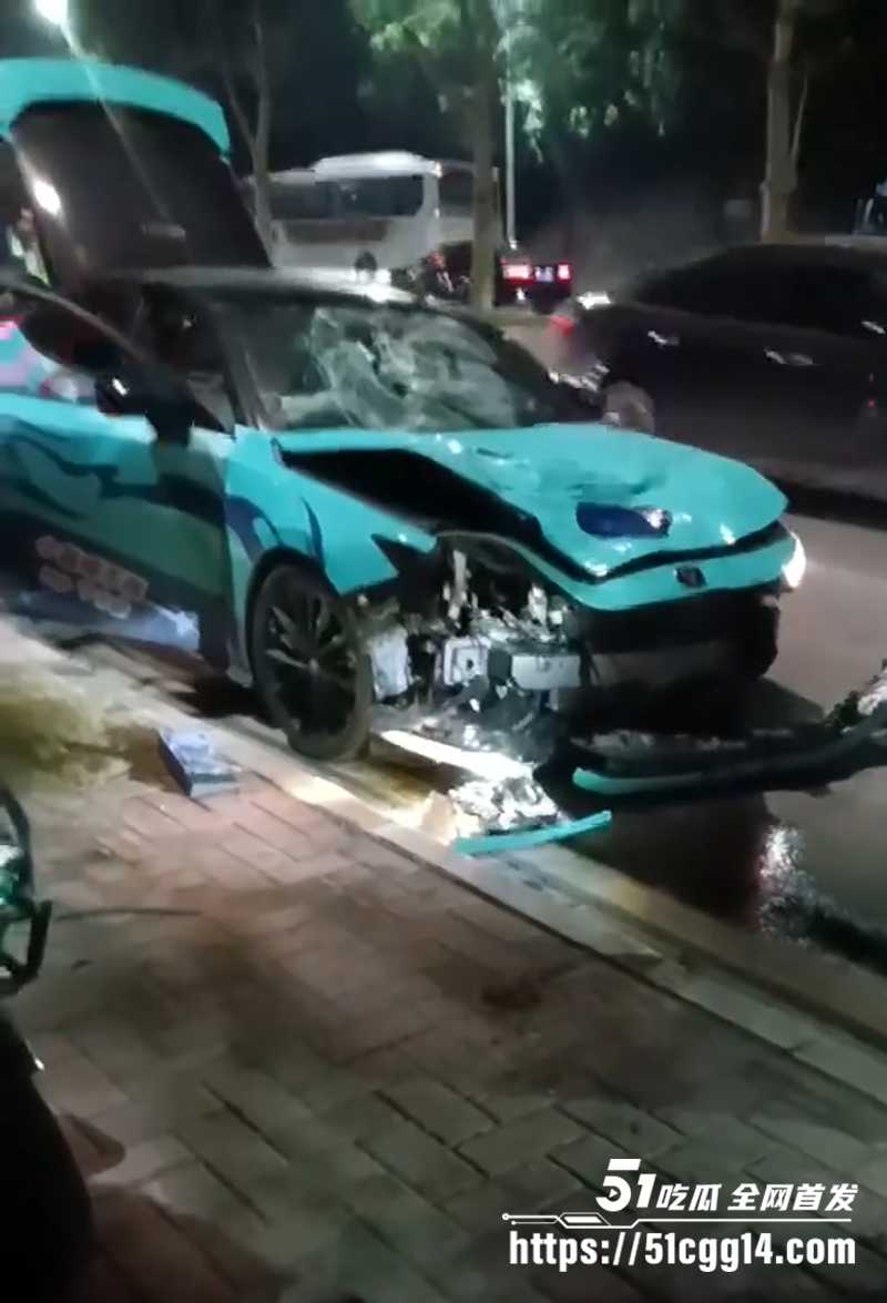 抖音网红小姜睡不醒车祸视频曝光, 7 拷贝 抖音网红小姜睡不醒车祸视频曝光, 7 拷贝