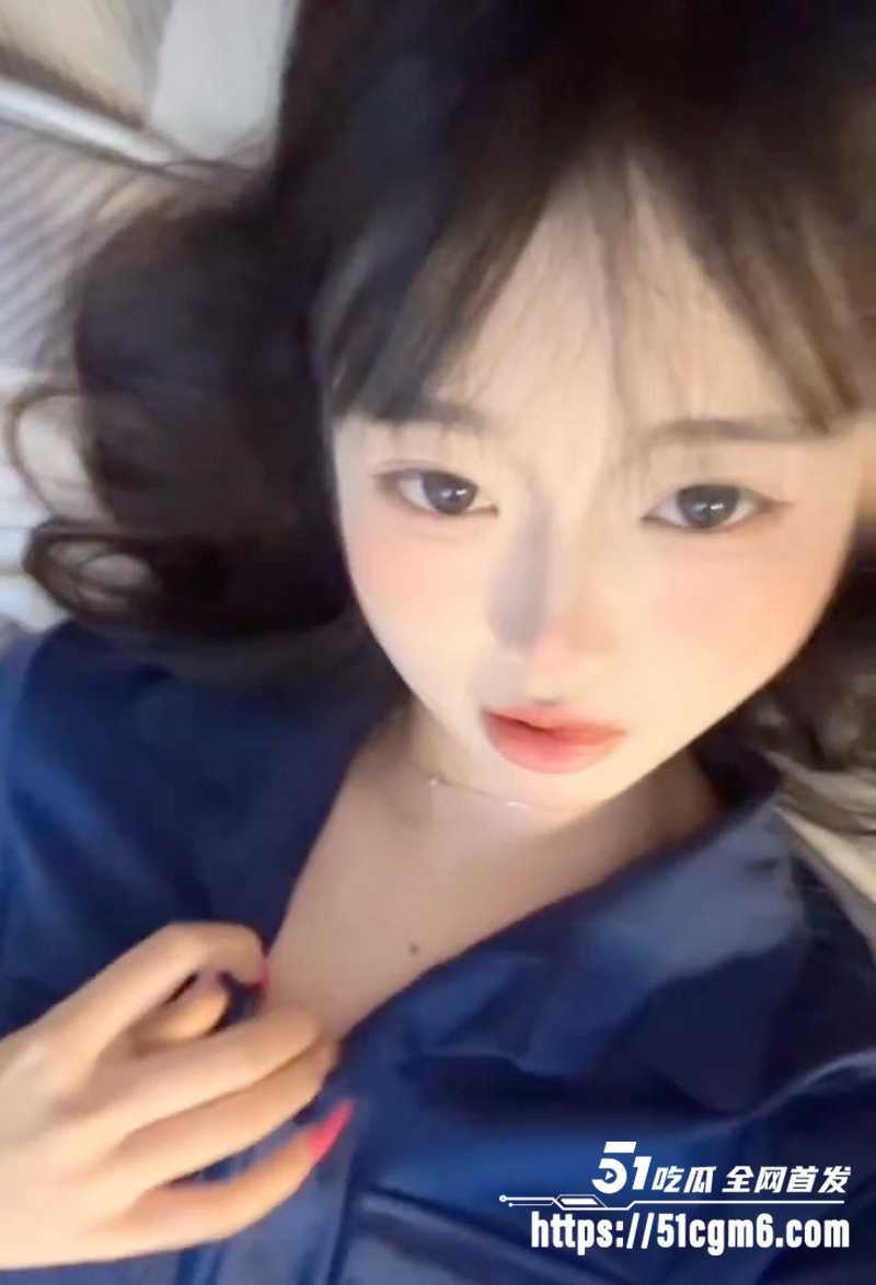 玉女网红清纯妮妮私定福利流出 4 拷贝 玉女网红清纯妮妮私定福利流出 4 拷贝