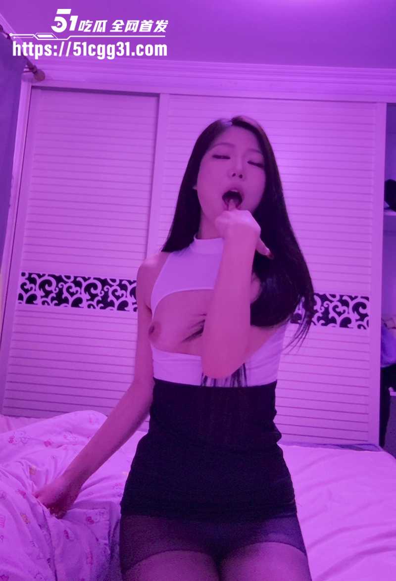 超美阿黑颜女神内被调教视频泄密 5 拷贝 超美阿黑颜女神内被调教视频泄密 5 拷贝