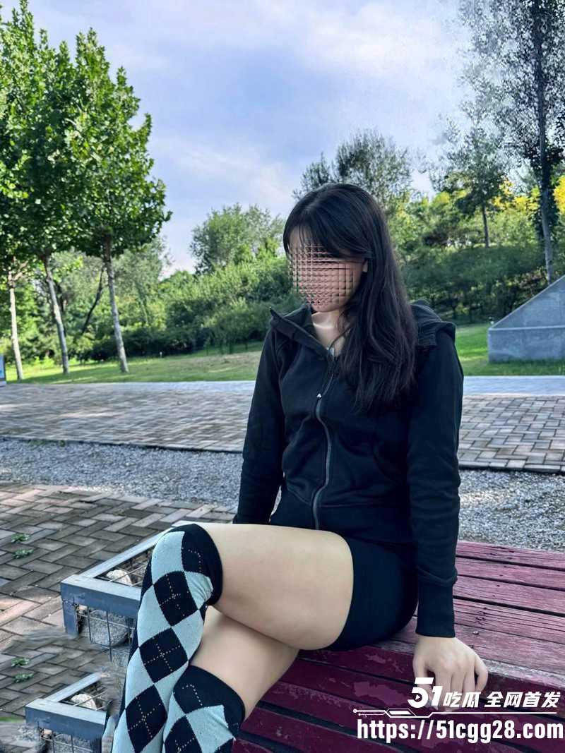 39岁大屁股妈妈暴力打桩堂姐骚逼03 39岁大屁股妈妈暴力打桩堂姐骚逼03