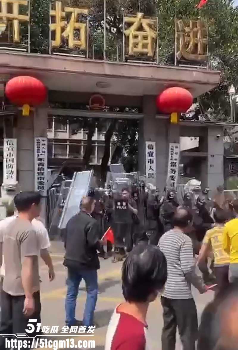 广东茂名信宜市政府强拆征地警民冲突视频流出10拷贝 广东茂名信宜市政府强拆征地警民冲突视频流出10拷贝
