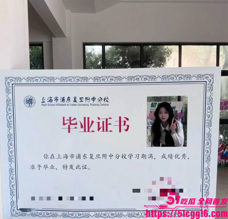魅魔刘思雨多年放贷阉割受害者 1 魅魔刘思雨多年放贷阉割受害者 1