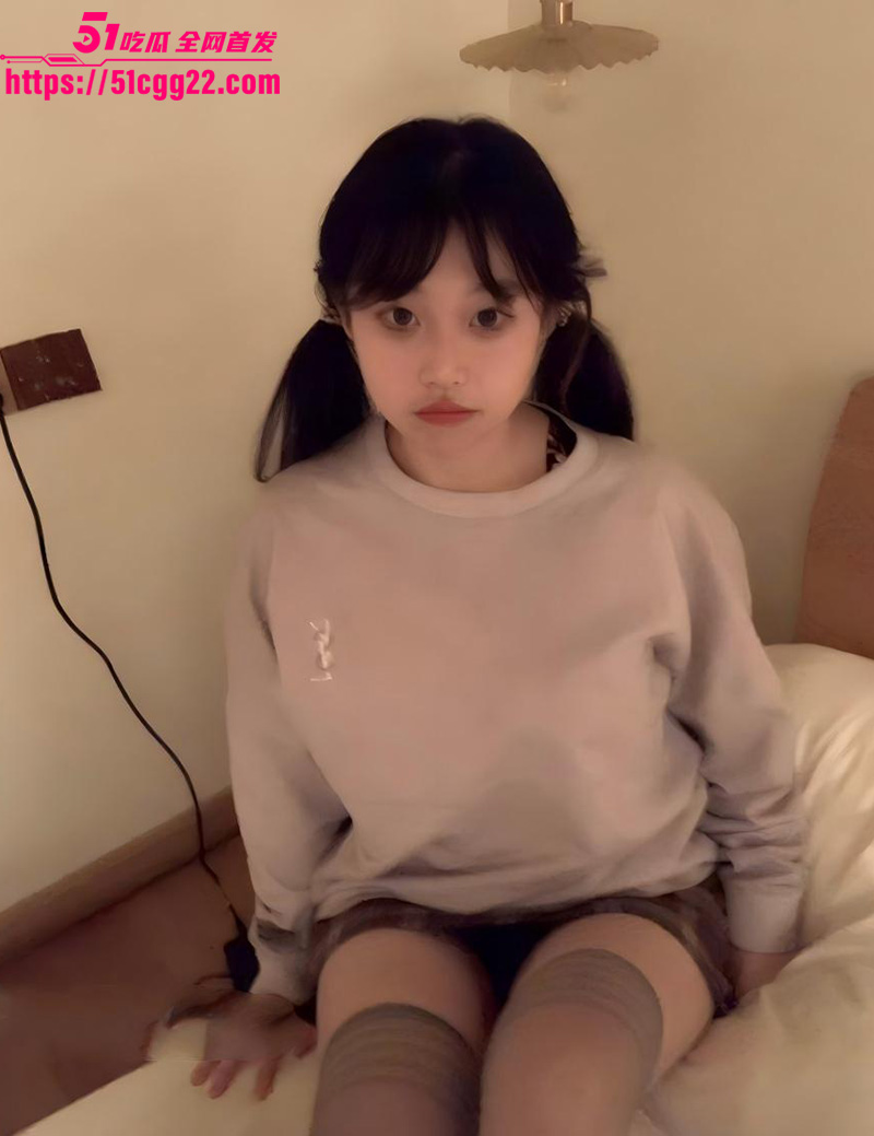 超可爱学生妹自拍不雅视频1 超可爱学生妹自拍不雅视频1