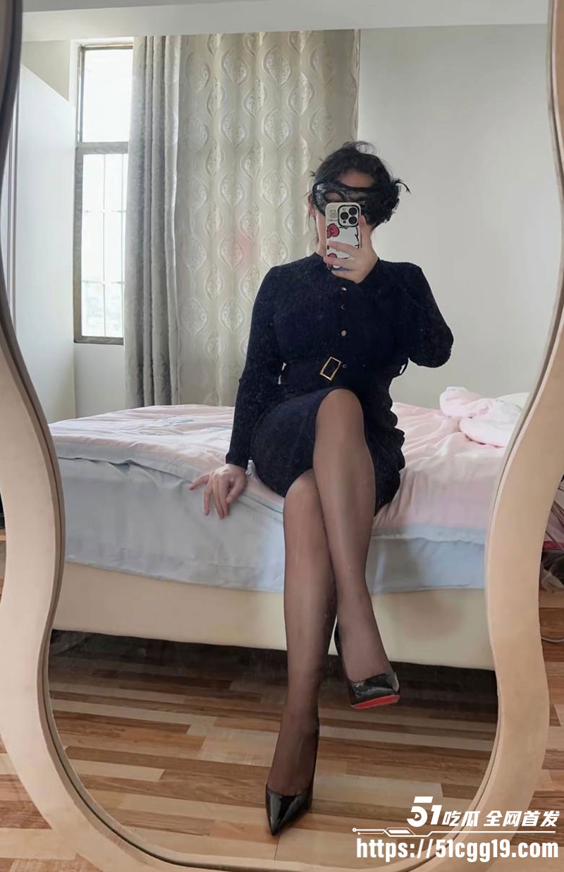 抖音巨乳网红娜比5 抖音巨乳网红娜比5