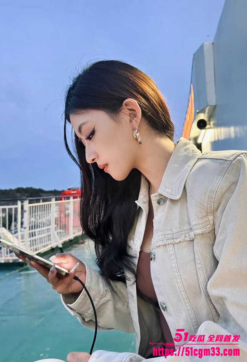 极品颜值网红舞蹈艺术生不雅视频曝光1拷贝 极品颜值网红舞蹈艺术生不雅视频曝光1拷贝