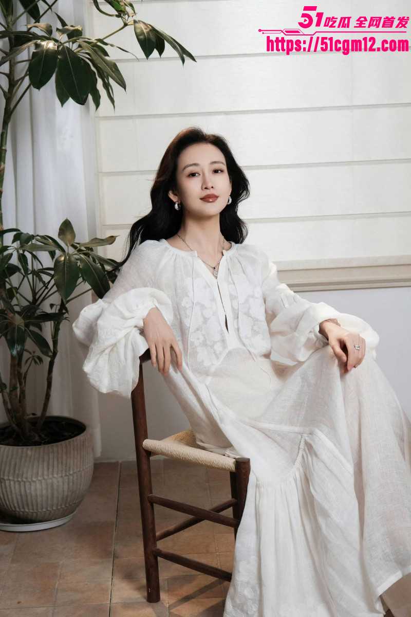 内娱女演员王欧与何九华绯闻事件09 内娱女演员王欧与何九华绯闻事件09