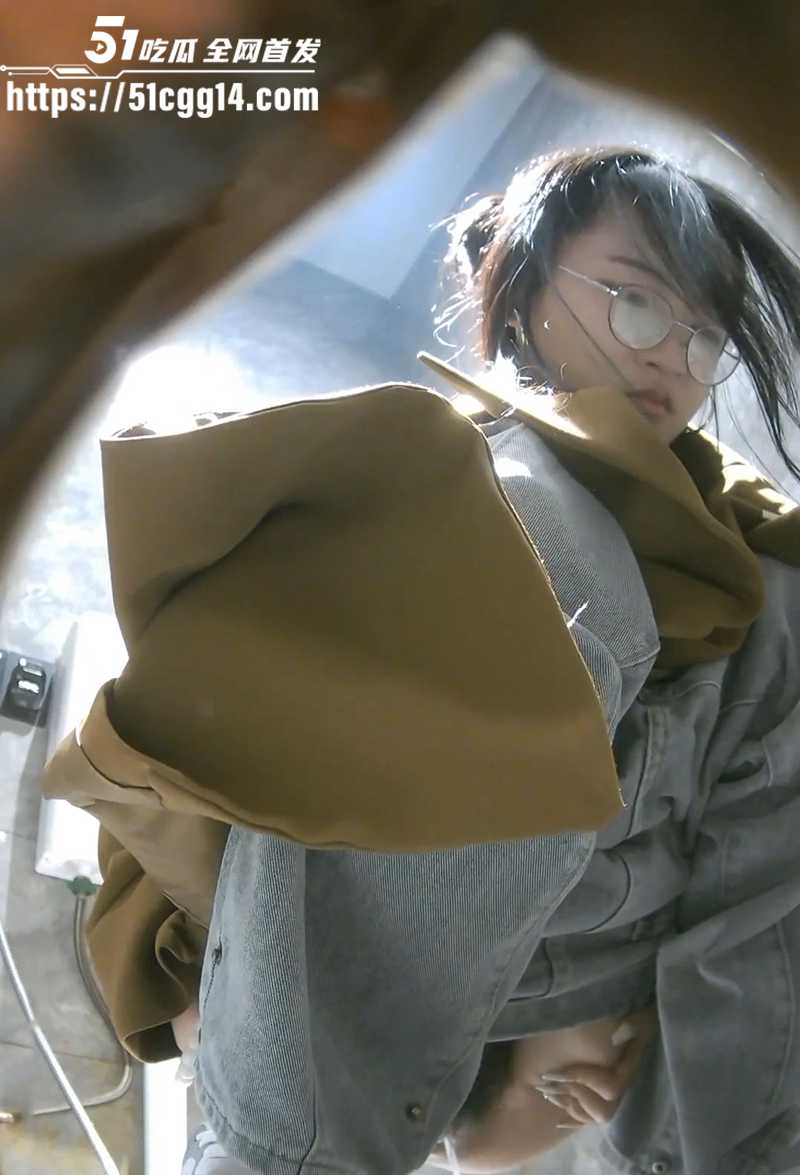 精品厕拍颜值美女脸逼同框视频流出 8 拷贝 精品厕拍颜值美女脸逼同框视频流出 8 拷贝