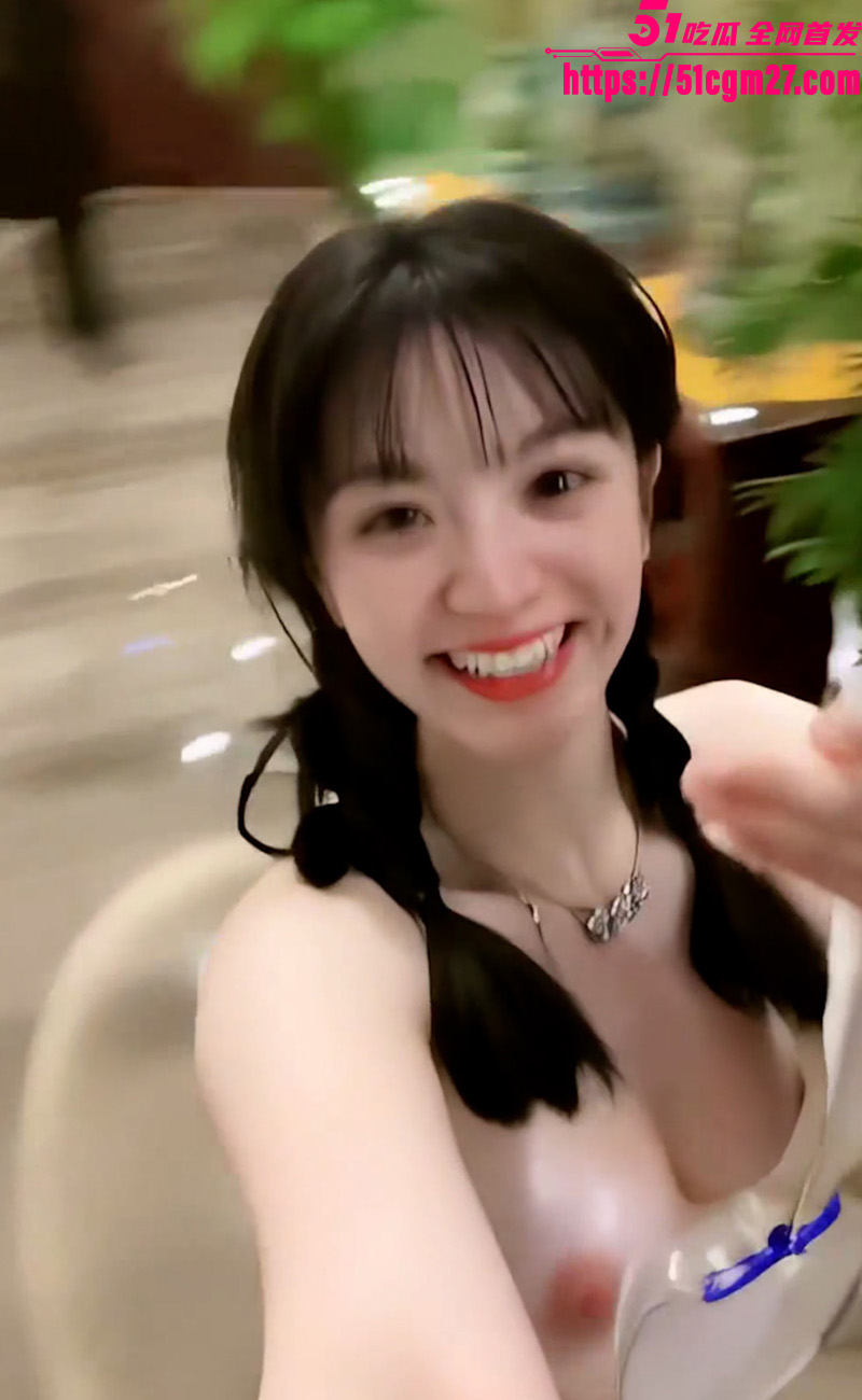 AI脱衣裸舞5 AI脱衣裸舞5