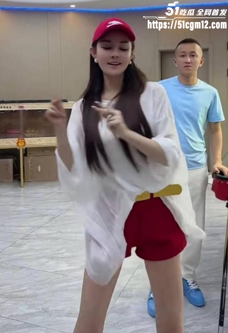 快手网红老疤被郑公子曝光出轨女徒弟04 快手网红老疤被郑公子曝光出轨女徒弟04