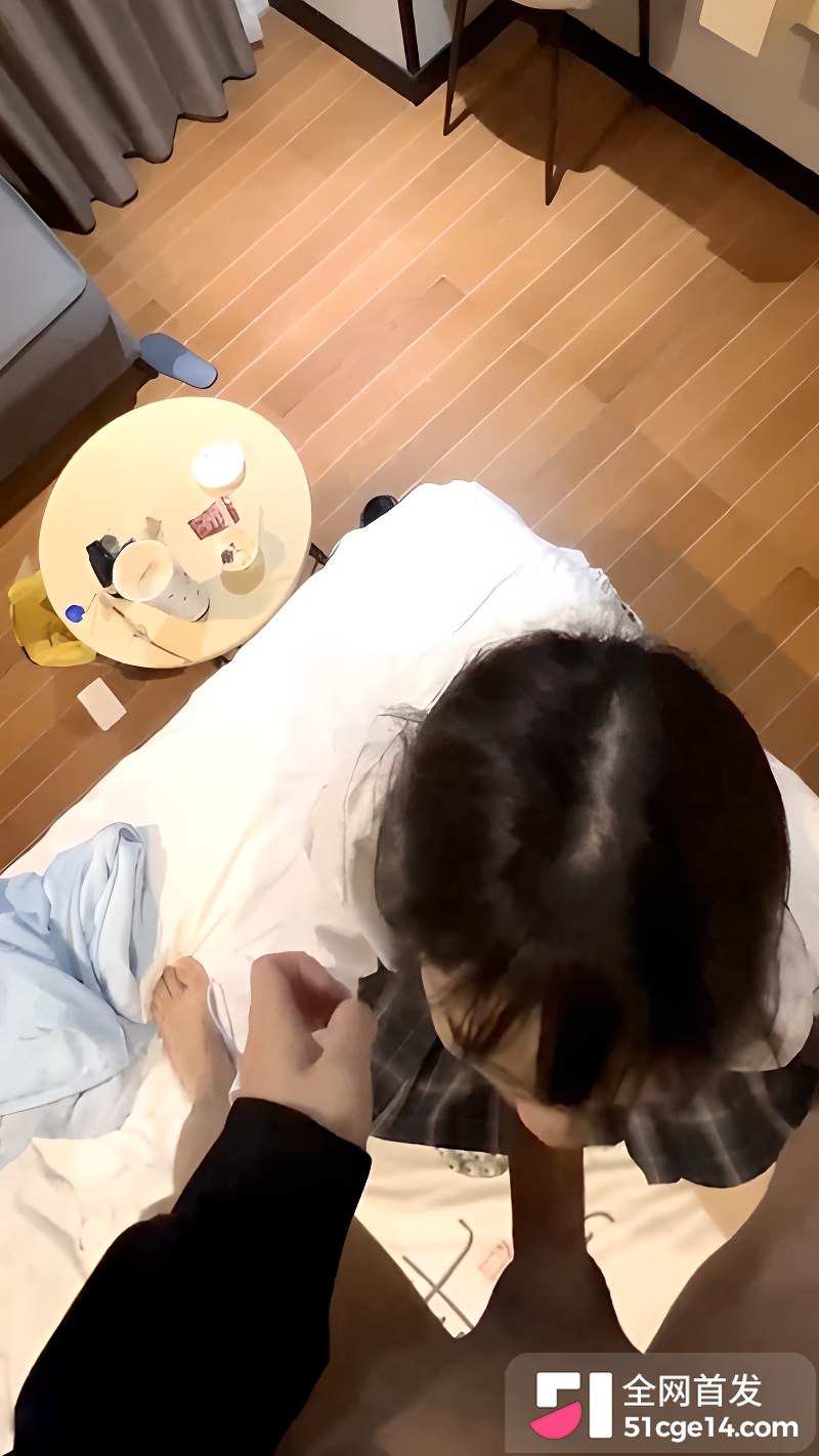 约炮大神调教女大宋婕 6 约炮大神调教女大宋婕 6