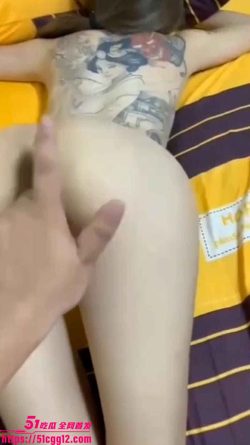 极品纹身网红娜娜惨遭偷拍 7 极品纹身网红娜娜惨遭偷拍 7