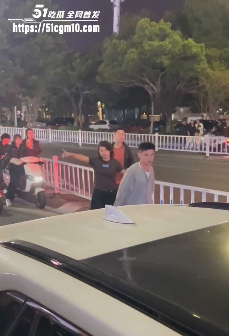 潮汕老公是同性恋被抓包视频流出 1 拷贝 潮汕老公是同性恋被抓包视频流出 1 拷贝