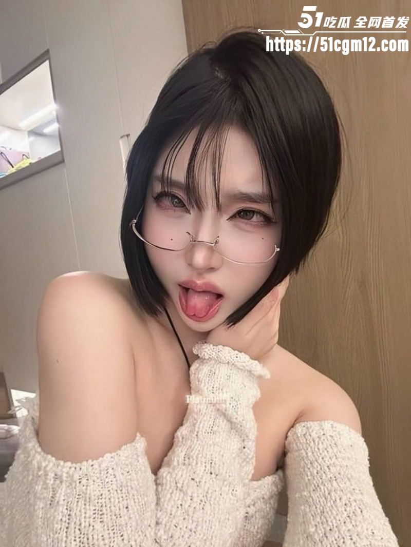 抖音网红小芦sensei福利姬身份被扒02 抖音网红小芦sensei福利姬身份被扒02