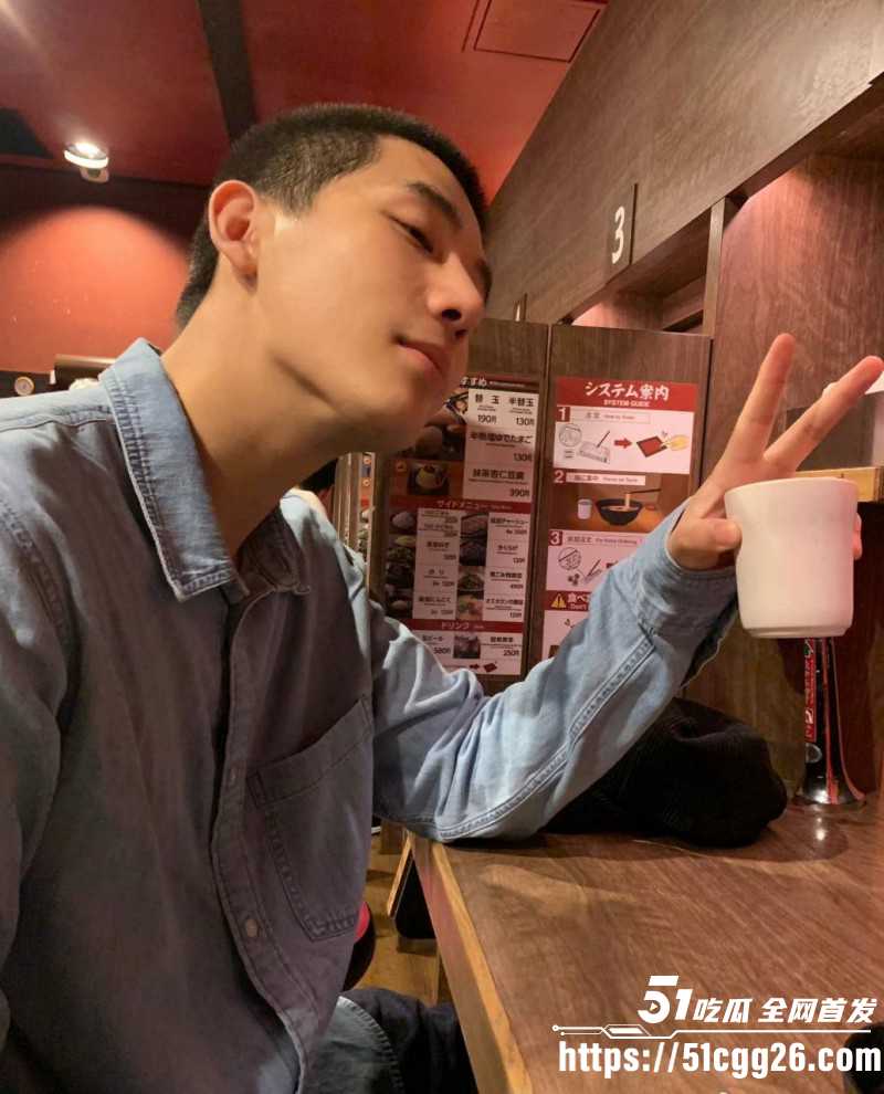 95后小鲜肉王安宇被曝与关晓彤同居07 95后小鲜肉王安宇被曝与关晓彤同居07