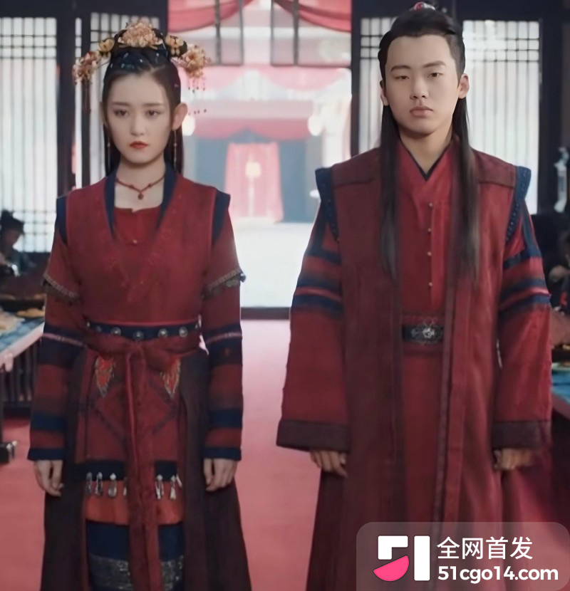 德云少班主 郭麒麟 与蒋依依恋情曝光 街头醉吻不雅视频流出 老郭有希望抱孙子 德云少班主 郭麒麟 与蒋依依恋情曝光 街头醉吻不雅视频流出 老郭有希望抱孙子