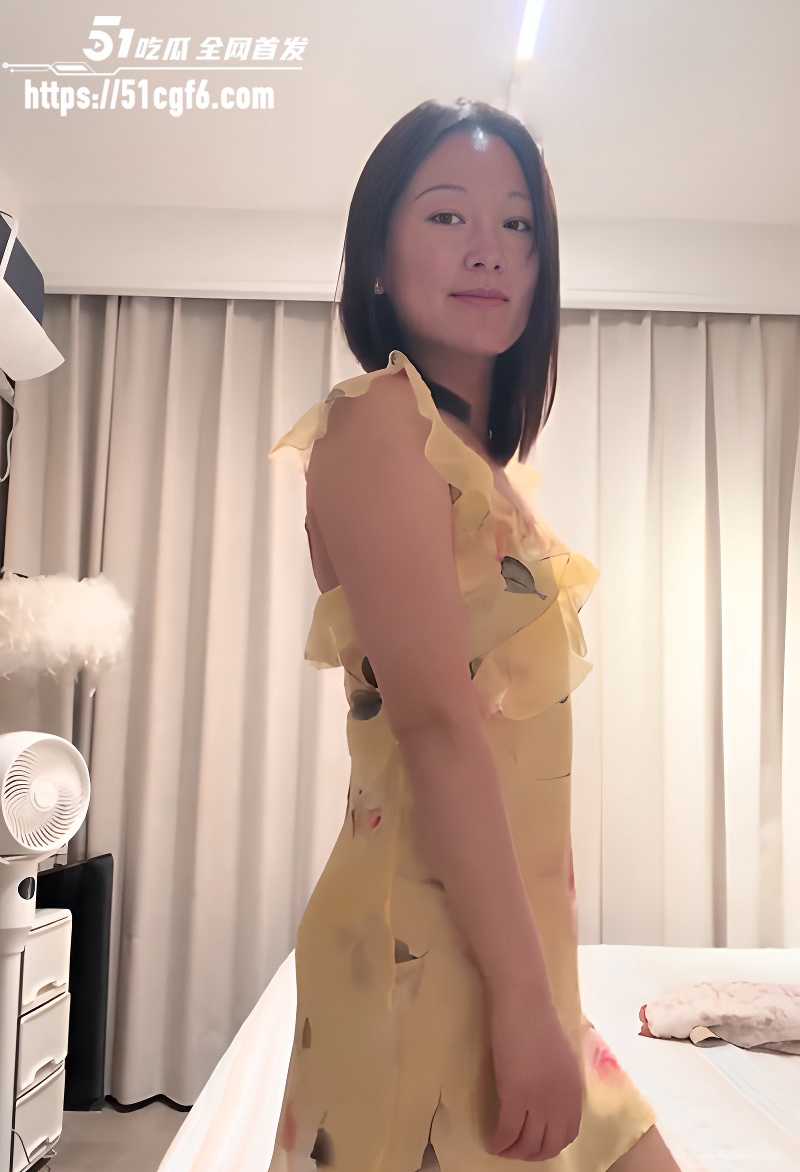 风骚网红熟女泡芙奶油自慰私拍 4 风骚网红熟女泡芙奶油自慰私拍 4