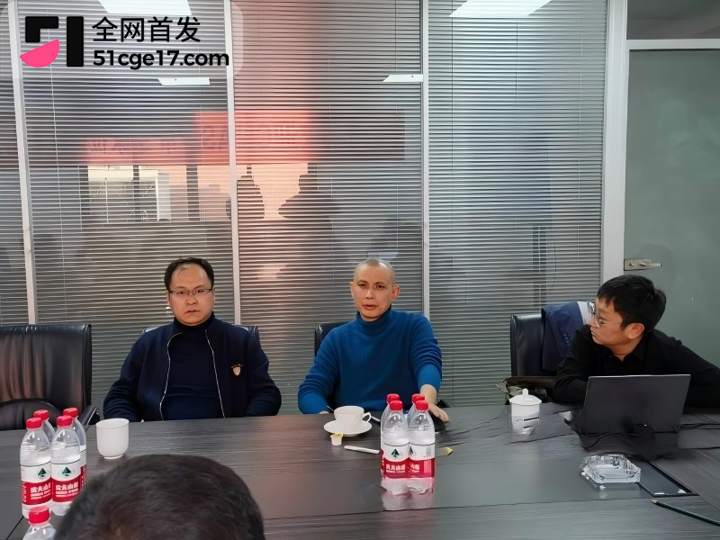 重庆理工大学教授 李旭 酒店私会Ngo副会长 3 重庆理工大学教授 李旭 酒店私会Ngo副会长 3