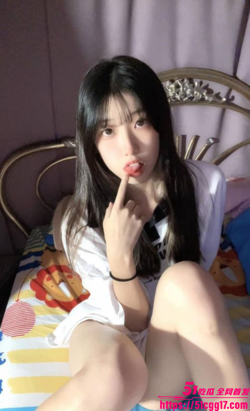 清纯反差婊尹妮自慰视频惨遭泄密 4 清纯反差婊尹妮自慰视频惨遭泄密 4