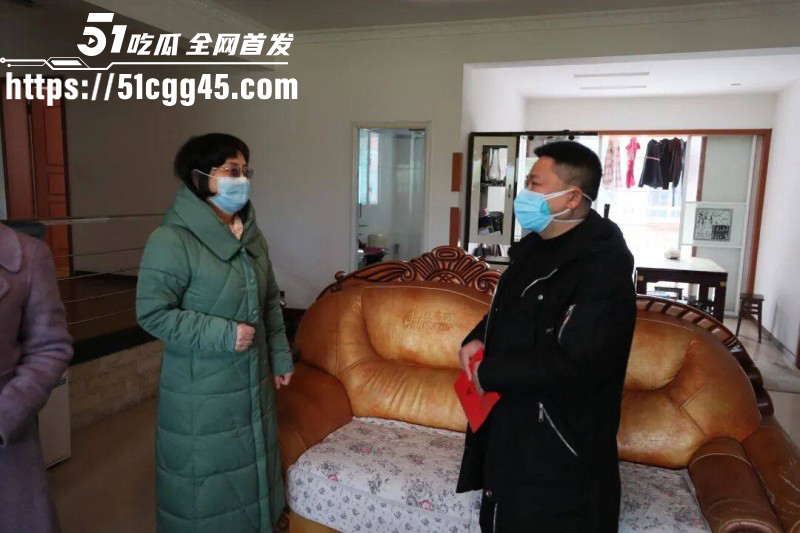 重庆垫江县副主任余凤被曝勾引已婚男下属04 重庆垫江县副主任余凤被曝勾引已婚男下属04