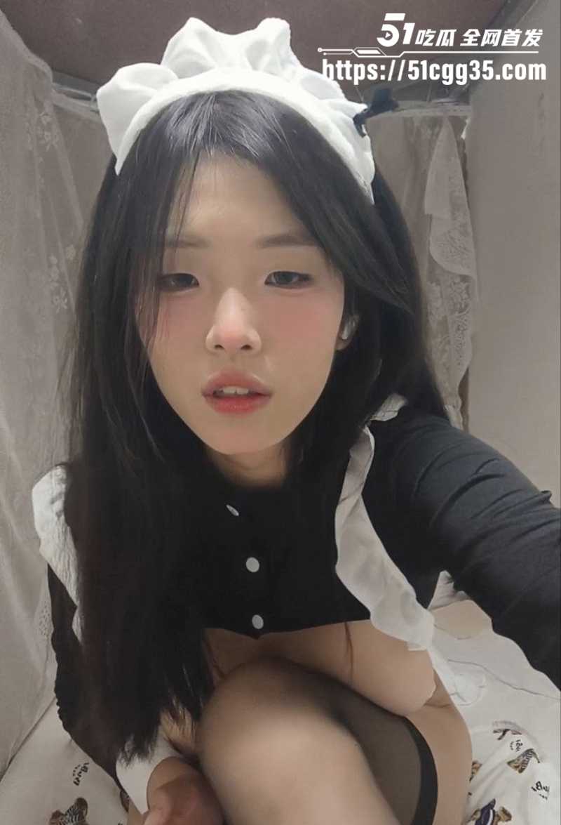 推特巨乳反差少女学妹米粒奇怪露出裸舞合集流出1拷贝 推特巨乳反差少女学妹米粒奇怪露出裸舞合集流出1拷贝