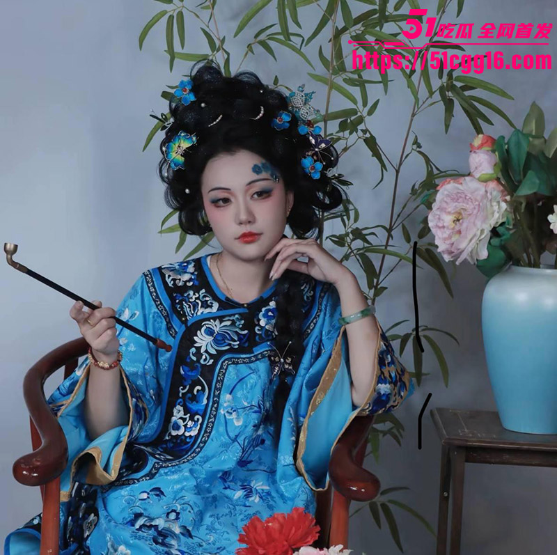 孙悦薇与摄影师约炮视频1