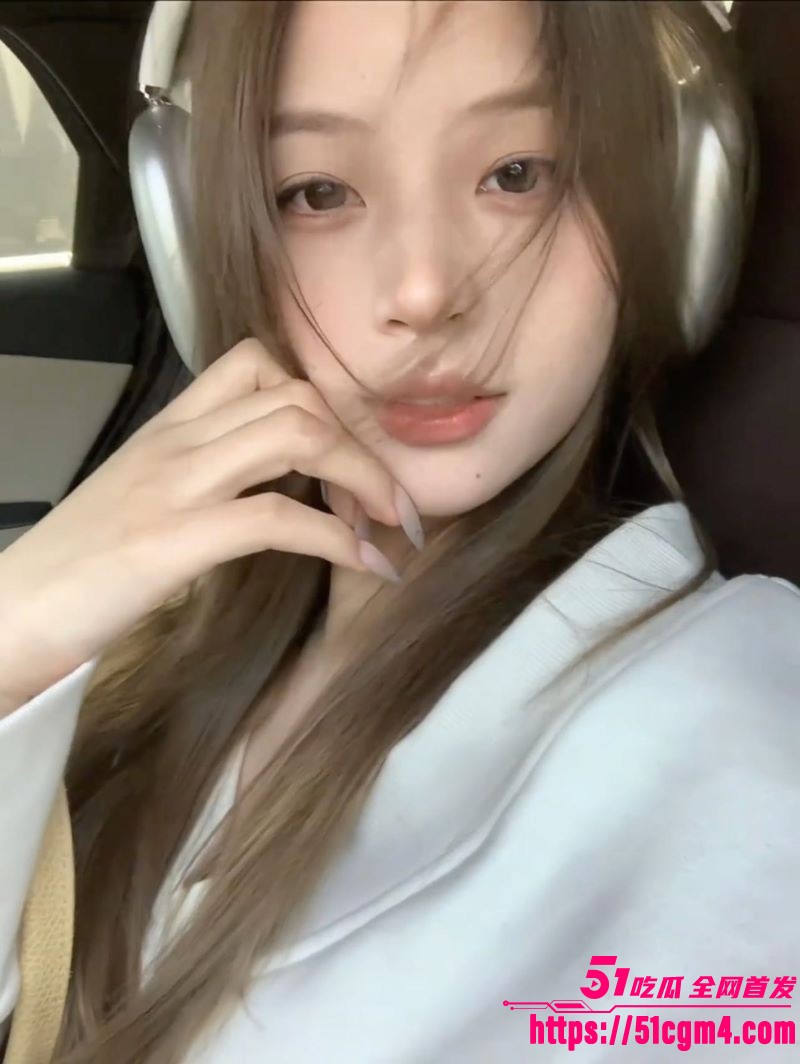 推特骚母狗Amber0281213合集曝光 4 推特骚母狗Amber0281213合集曝光 4