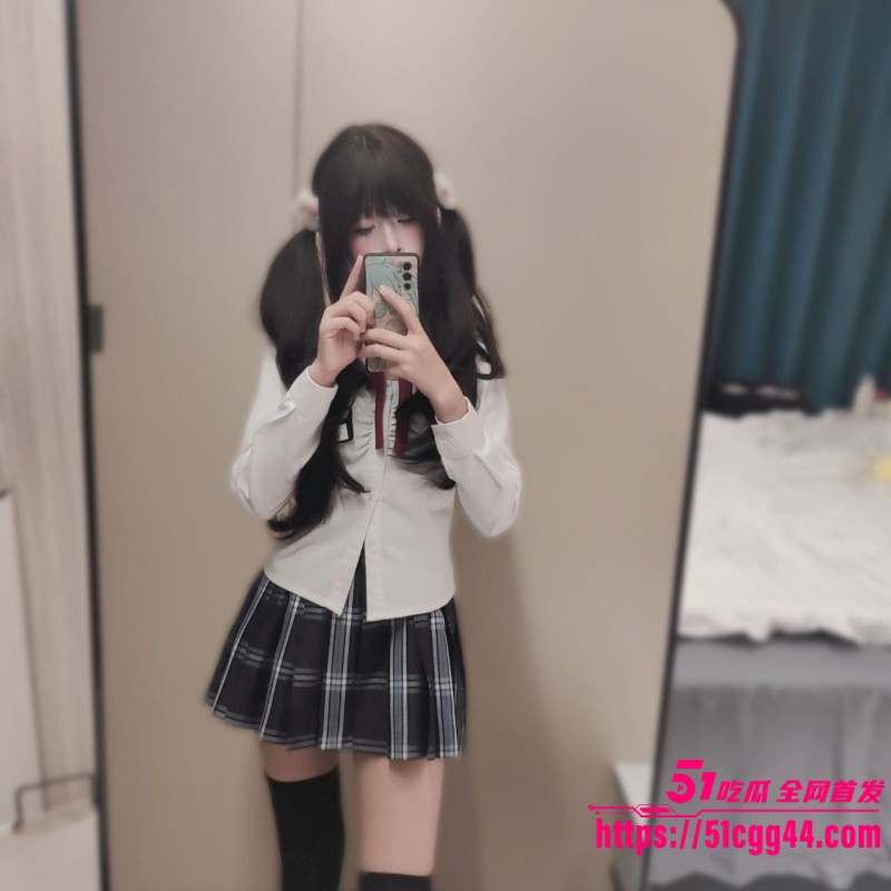 四川03年母狗 胡洁 线上调教私拍 2 四川03年母狗 胡洁 线上调教私拍 2