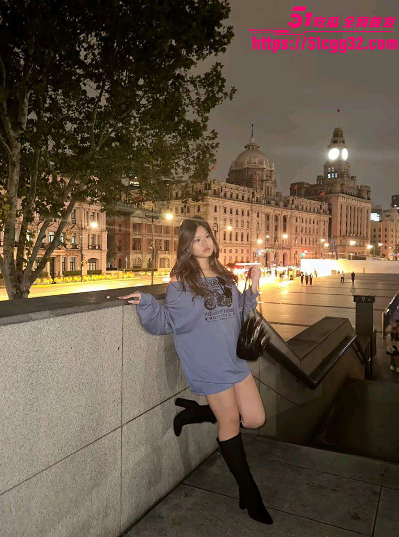 2 2