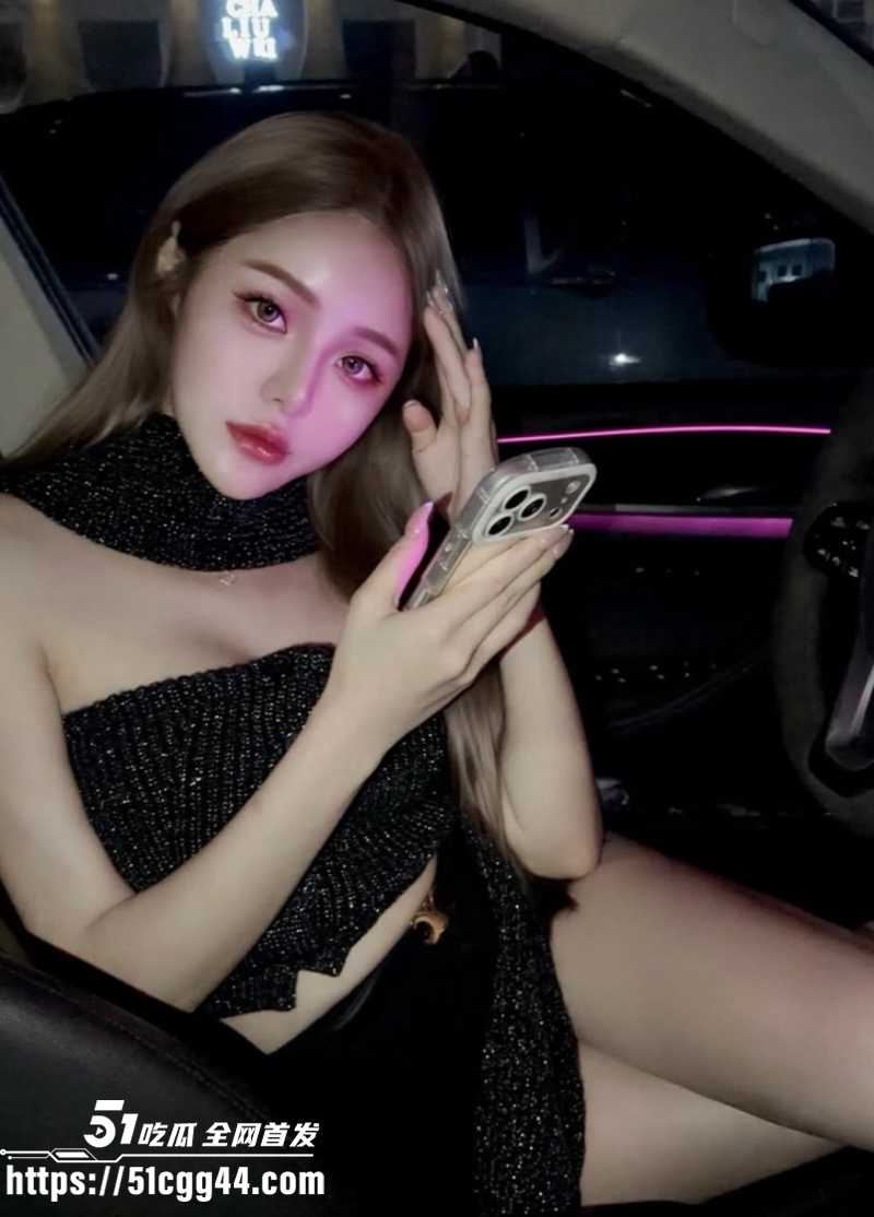 外网美肤博主 唐恩 露脸性爱合集 2 外网美肤博主 唐恩 露脸性爱合集 2