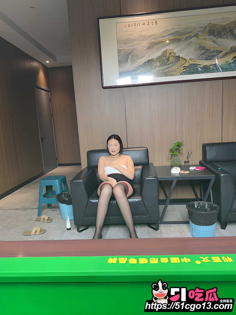 极品美女助教3 极品美女助教3