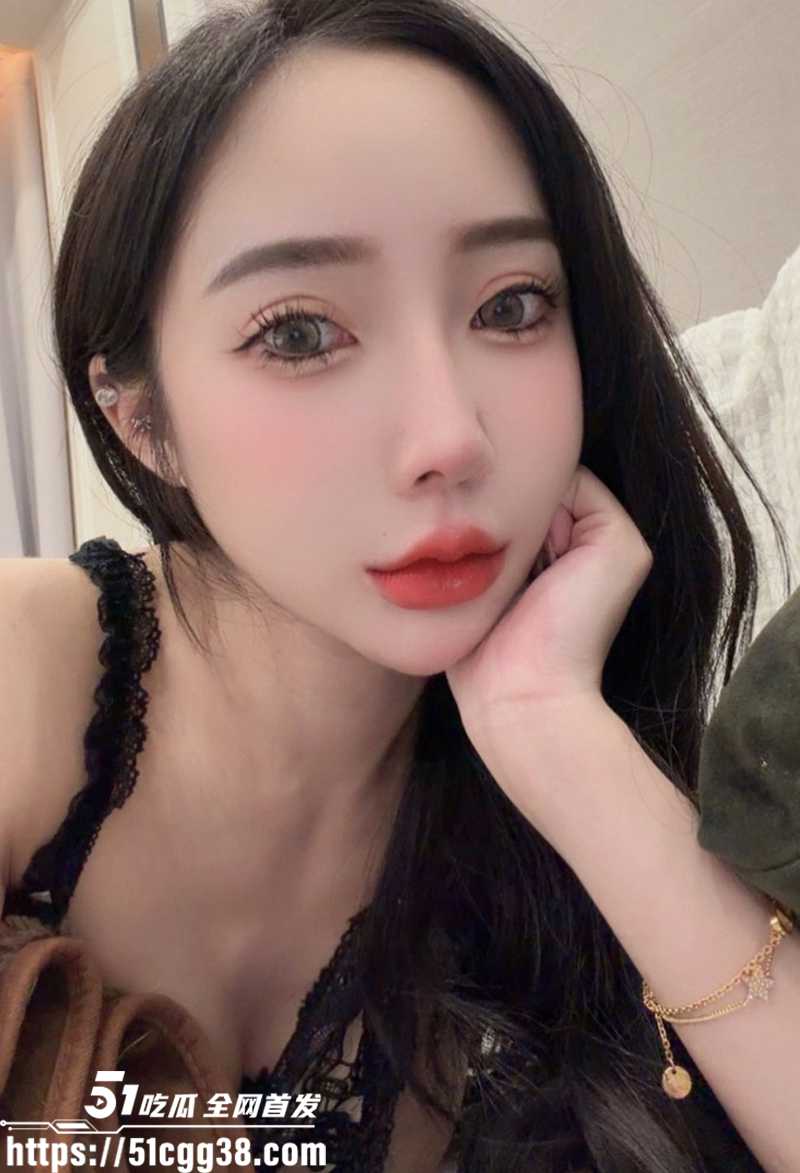 超漂亮巨乳少妇妍妍早期性爱视频曝光4拷贝 超漂亮巨乳少妇妍妍早期性爱视频曝光4拷贝