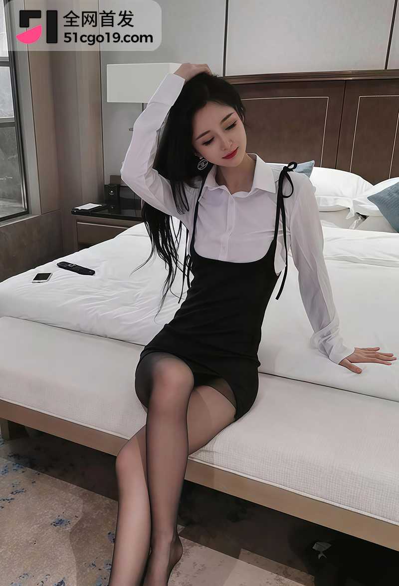 极品美女蔓cc露脸私拍露出 4 拷贝