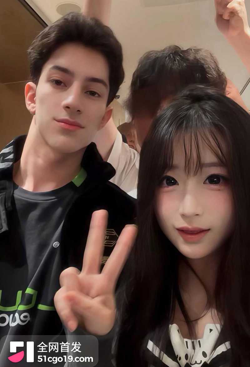 LOUD巴西新秀Enzo tkzin翻车 8 拷贝