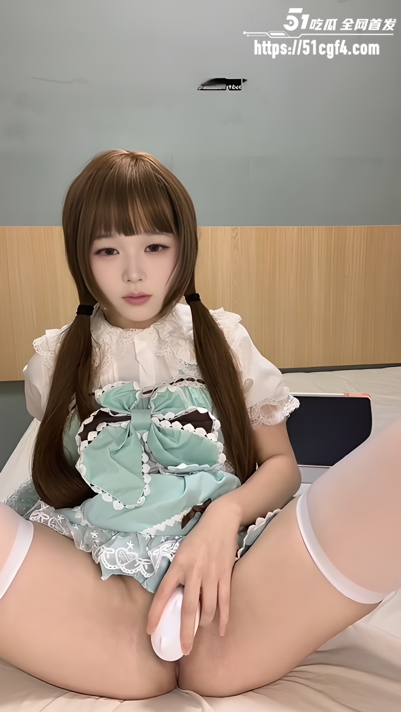 清纯萌妹小鸢宝宝 4 清纯萌妹小鸢宝宝 4