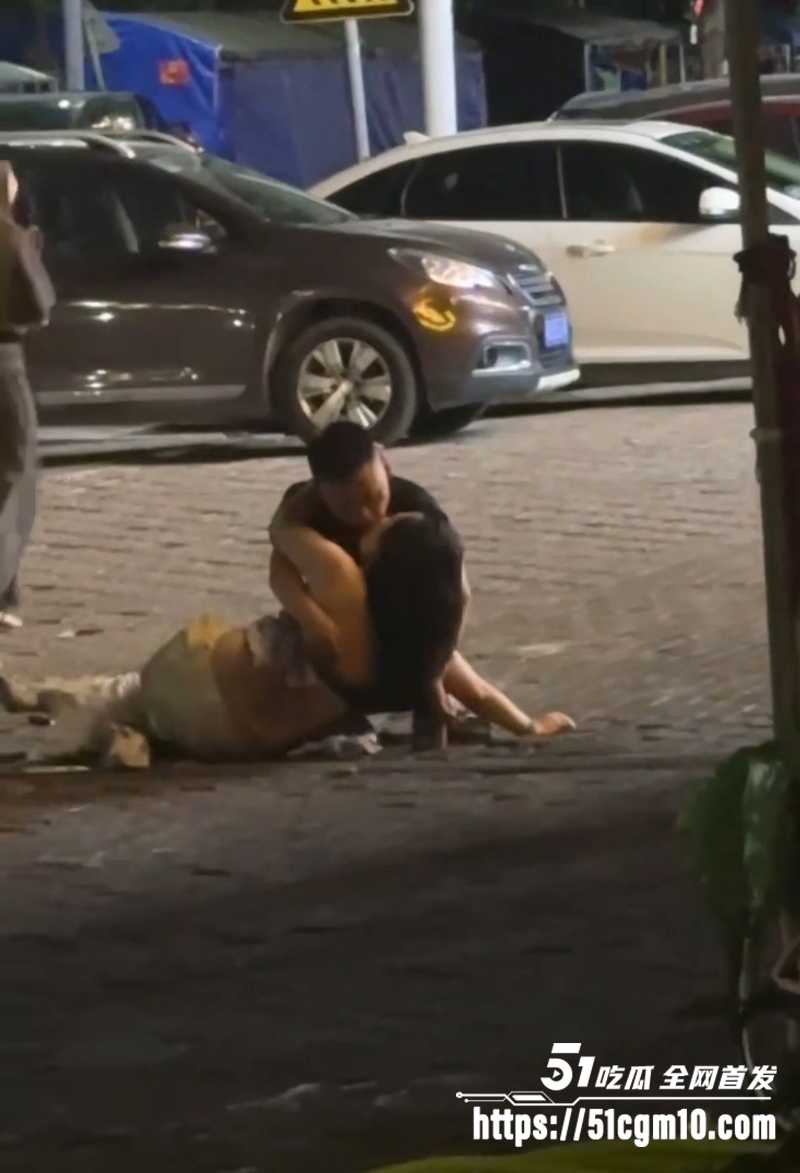 醉酒男女大街脱衣不雅视频流出 3 拷贝 醉酒男女大街脱衣不雅视频流出 3 拷贝