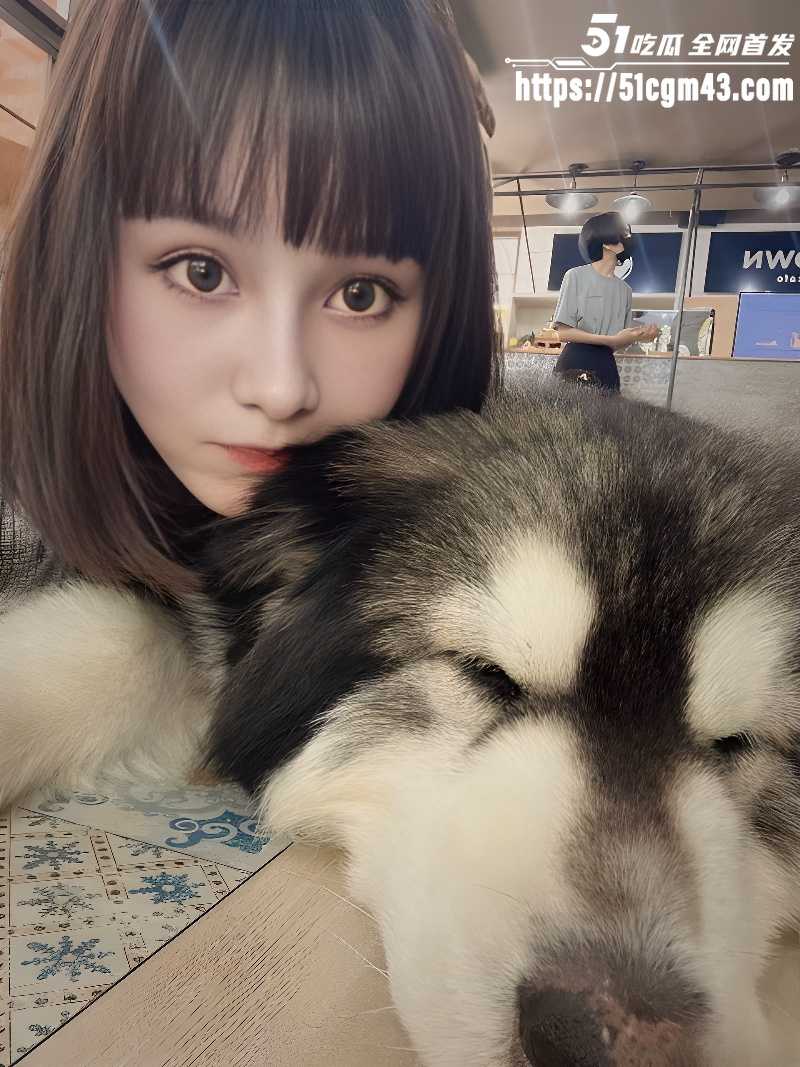 网落调教大神 驯服反差人妻 1 网落调教大神 驯服反差人妻 1